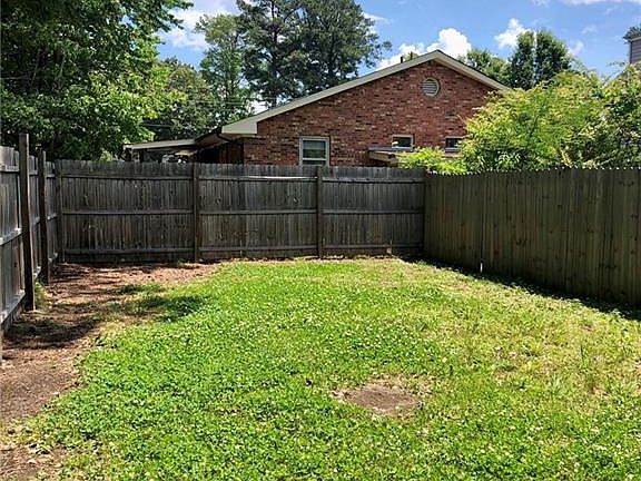 2nd image of 722 Grant Ave