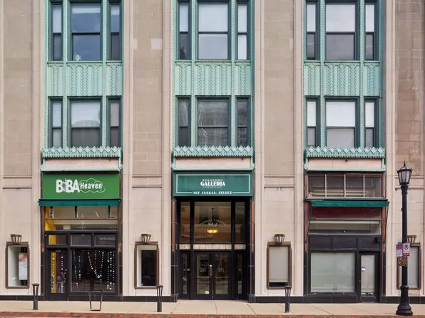 807 Church St APT 405, Evanston, IL 60201