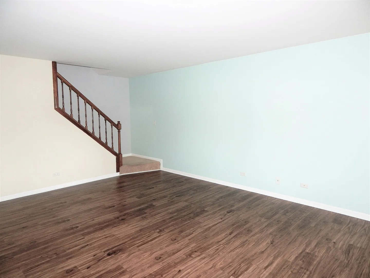 2 bed, 1.5 bath, 1392 sqft, $2,400 — Photo 4