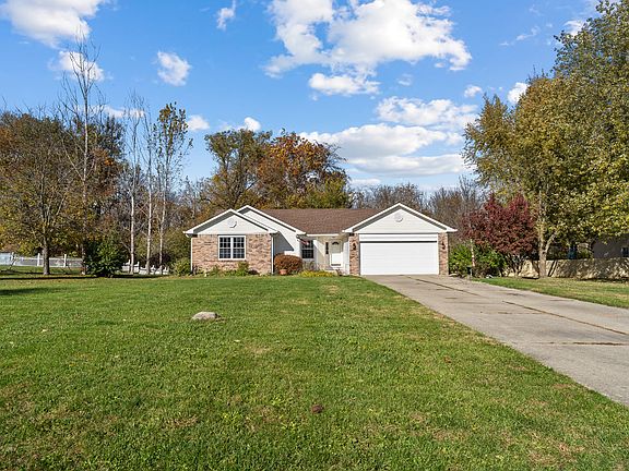 4th image of 2358 E Brandywine Ln