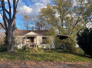 400 Carter St, Mercer, PA 16137