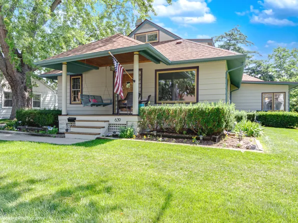 639 S 2nd St, Dundee, IL 60118
