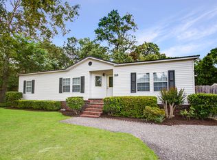 518 Midway Ct, Moncks Corner, SC 29461