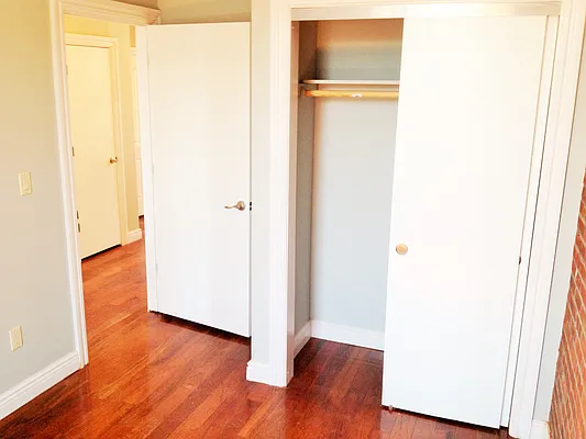 Rented by Remax Real Estate Professionals | media 4