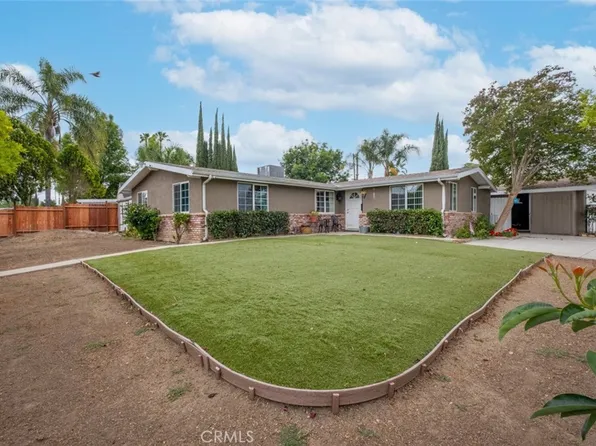 20600 Archwood St, Winnetka, CA 91306