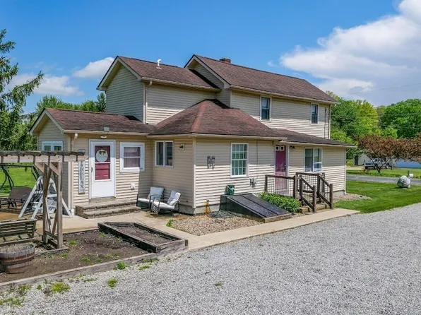 6175 Downs Rd NW, Warren, OH 44481