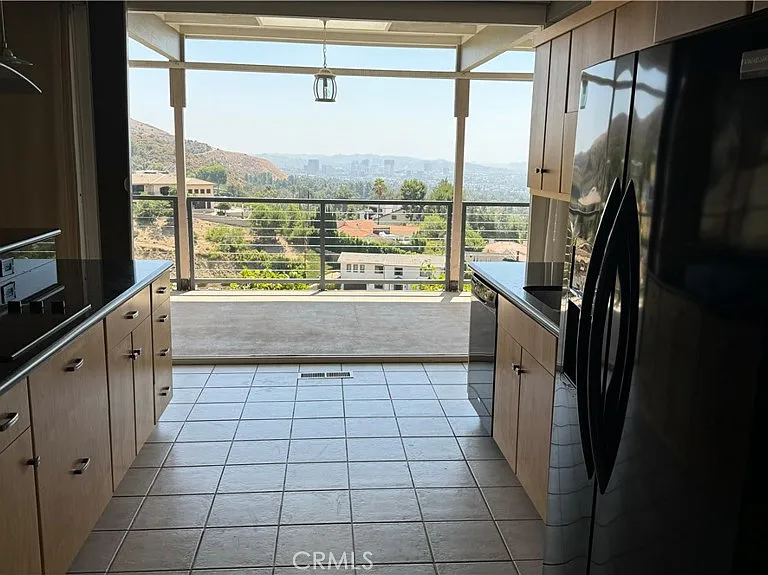 1345 Paseo Redondo — Photo 4