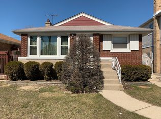 4832 W Hirsch St, Chicago, IL 60651