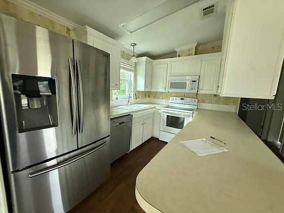 3rd image of 14088 SE 59th Ave