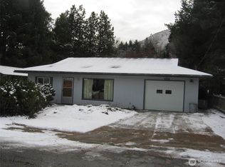 5649 Airport Rd, Cashmere, WA 98815