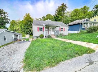 330 Burton Ave, Nutter Fort, WV 26301