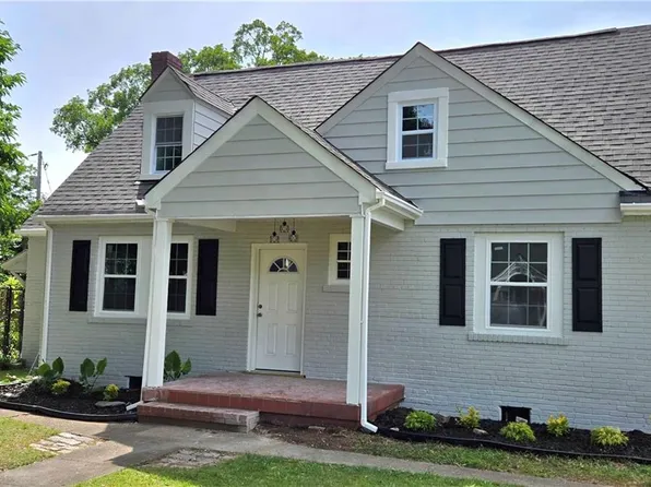 8815 Semmes Ave, Norfolk, VA 23503