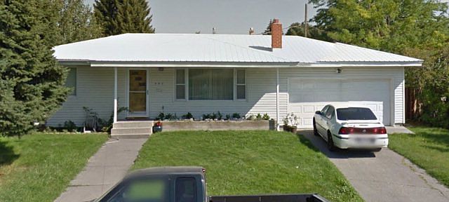 1st image of 905 Syringa Dr
