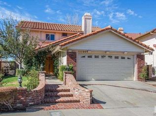 19720 Shadow Glen Cir, Porter Ranch, CA 91326