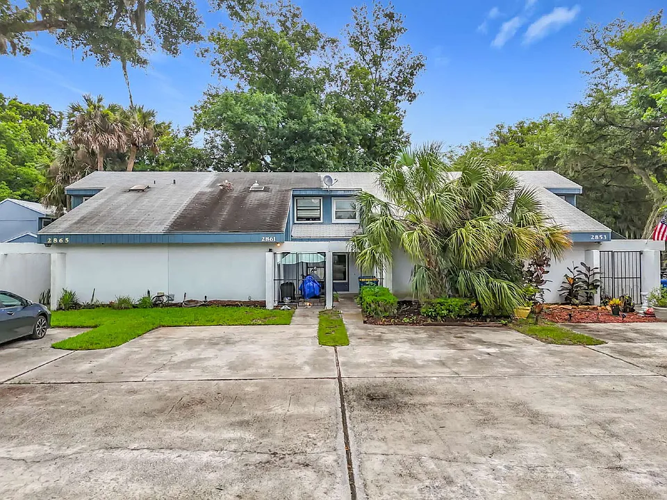 2857 Wonderwood Ln