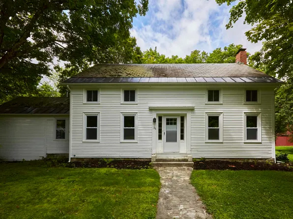 36 Boulder Road, Manchester, VT 05255