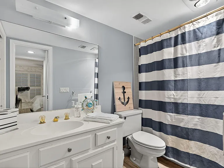 390 NE Edgewater Dr #403 — Photo 20