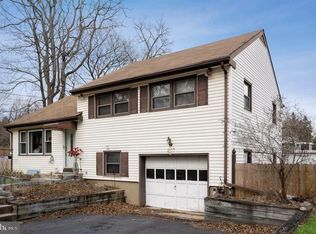 207 Lumberton Rd, Hainesport, NJ 08036