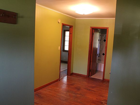 3rd image of 615 N Ransom St