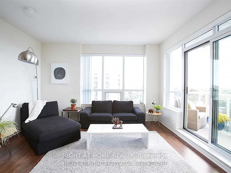 3865 Lake Shore Blvd W #1309 — Photo 4