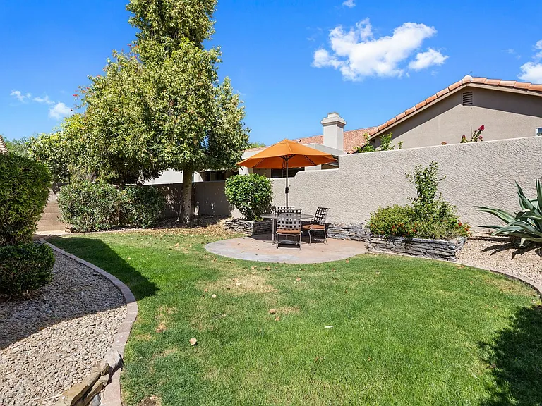 7362 E Hanover Way — Photo 30