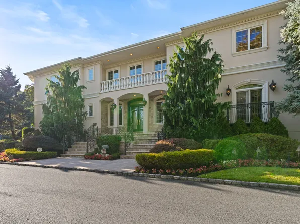 51 Romer Road image 2 of 92