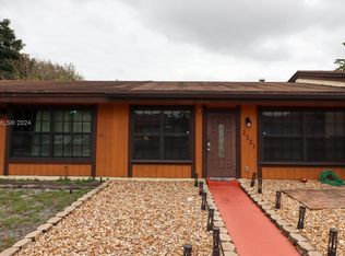 2321 Plum Ct #2321, Hollywood, FL 33026