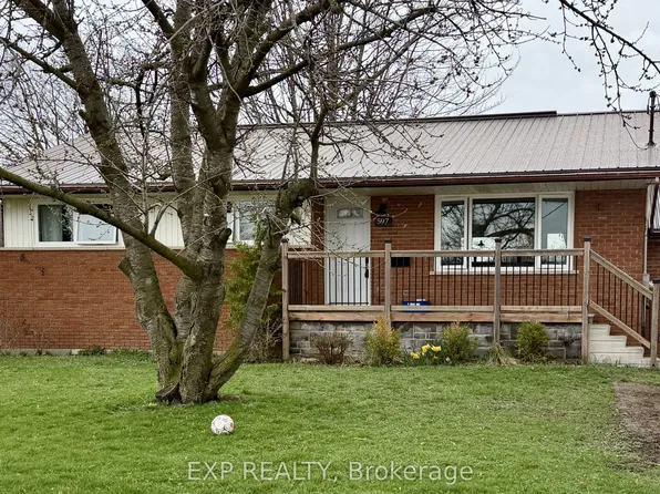 597 Gold St, Warwick, ON N0M 2S0
