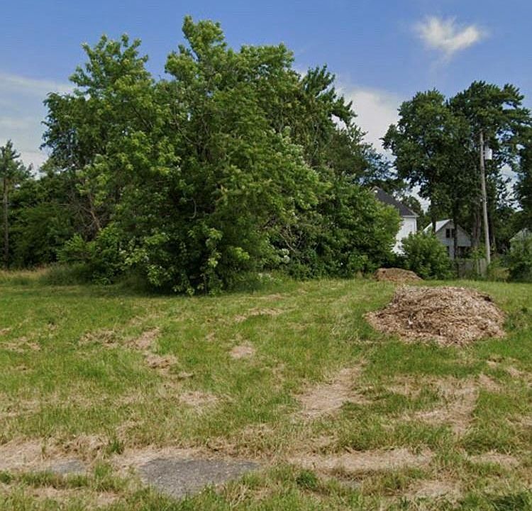 1st image of 3633 Theodore St