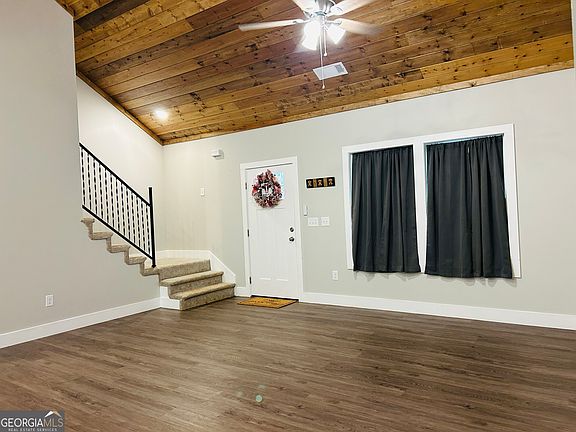 5th image of 1027 Roberts Rd