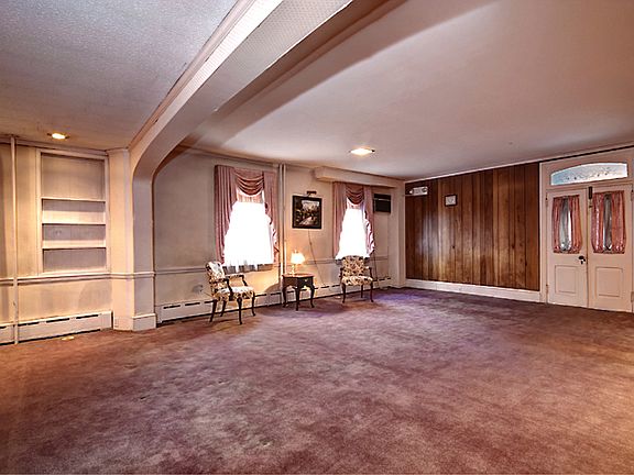 "Great" in Great Room