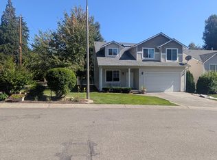 19444 79th Ct NE, Kenmore, WA 98028
