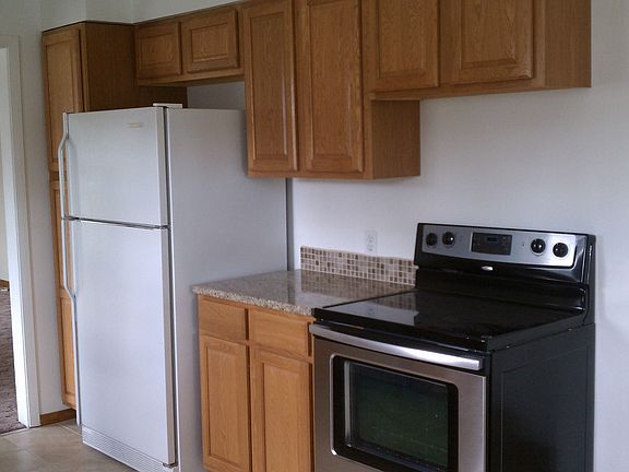 5th image of 4727 N Normandie St