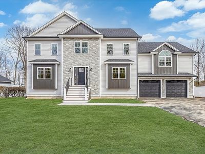 22 Forbes Ave, Burlington, MA, 01803