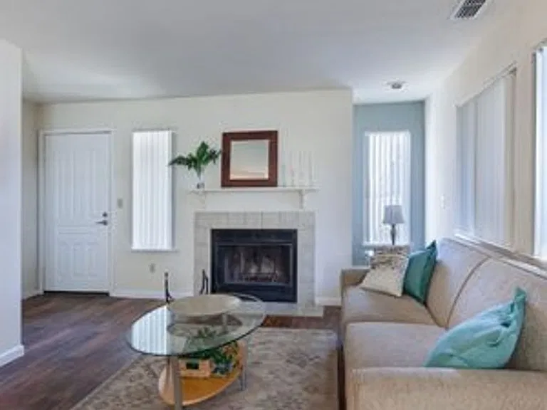 Windscape Apartments — Photo 11