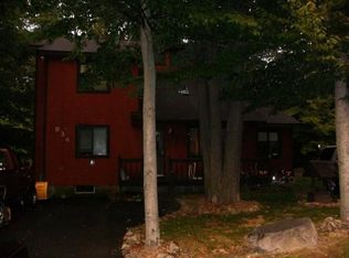 8019 Hillcrest Dr, Tobyhanna, PA