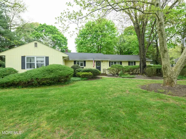 65 Knollwood Drive, Tinton Falls, NJ 07724