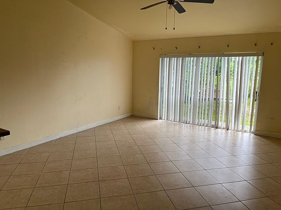 3rd image of 2130 Snead Dr