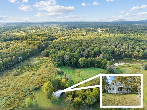 5682 Julian Baugh Rd, Lula, GA 30554