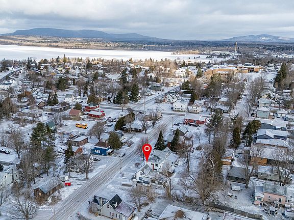 2nd image of 11 3rd St