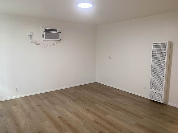 3rd image of 323 N Avenue 50 APT 2