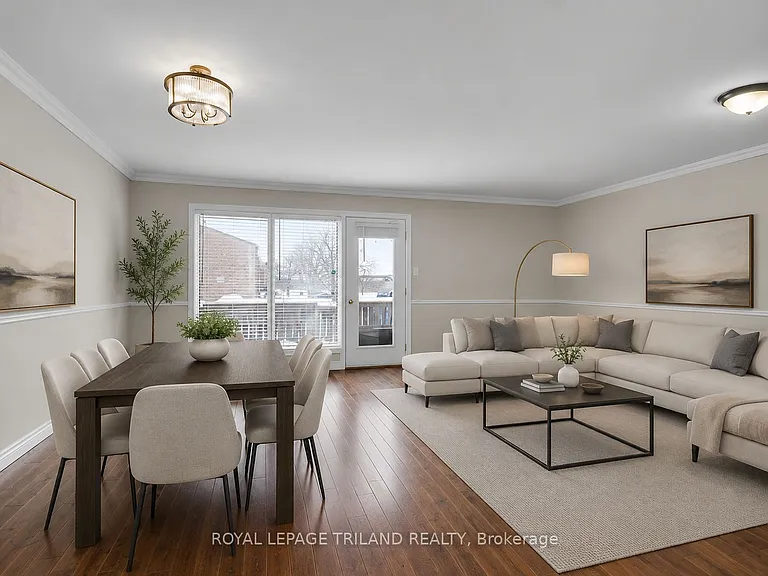 624 Wonderland Rd N — Photo 3