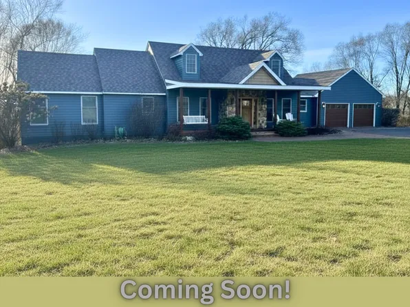 1868 90th St, New Richmond, WI 54017