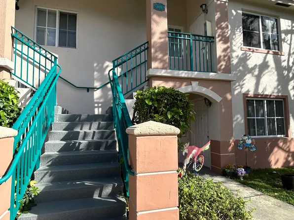 2911 SE 13th Ave, Homestead, FL