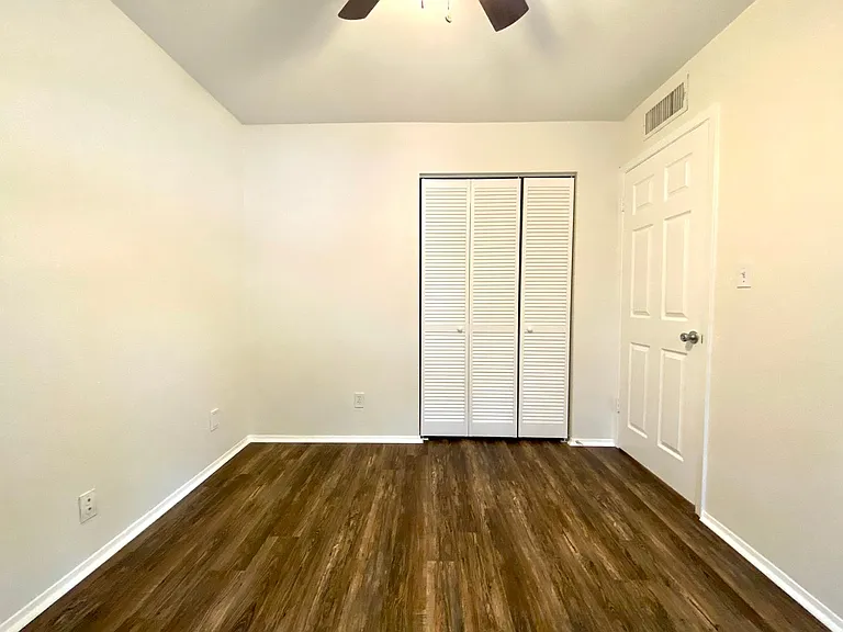 9535 Quail Village Ln — Photo 23