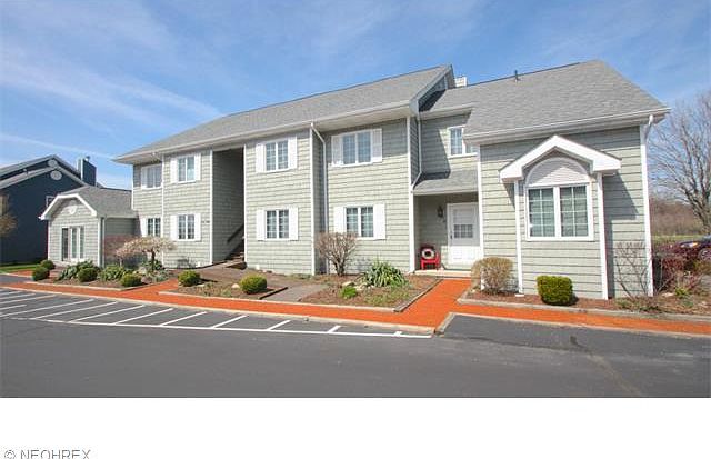 1st image of 111 W Lakeshore Dr #8E