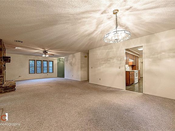 5th image of 2 Ettrick Ln