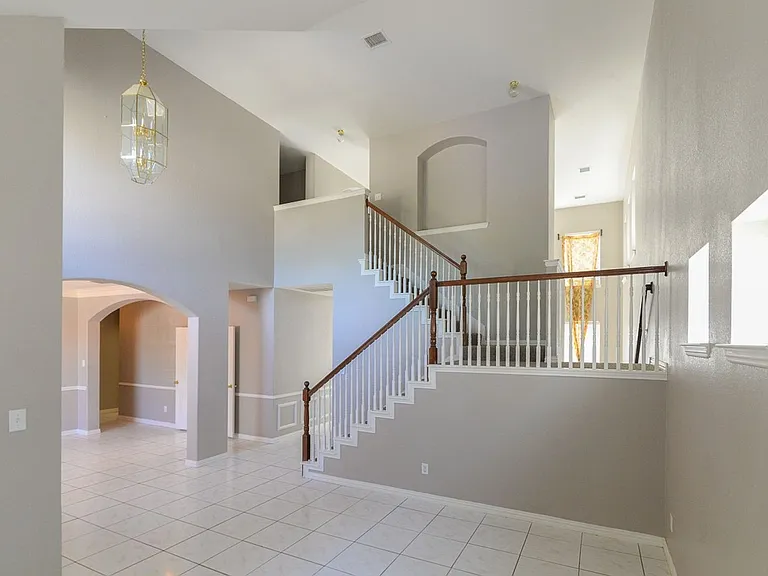 9605 Pinehurst Dr — Photo 31