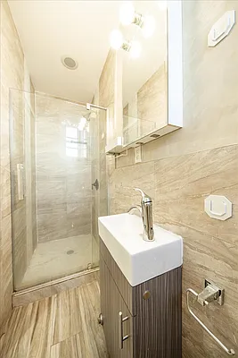 Rented by Douglas Elliman | media 15