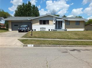 310 Blairwood Dr, Dayton, OH 45426